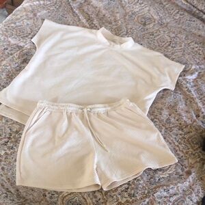NWOT Beeson River women’s short set. Size XL. Very cute set 🥰